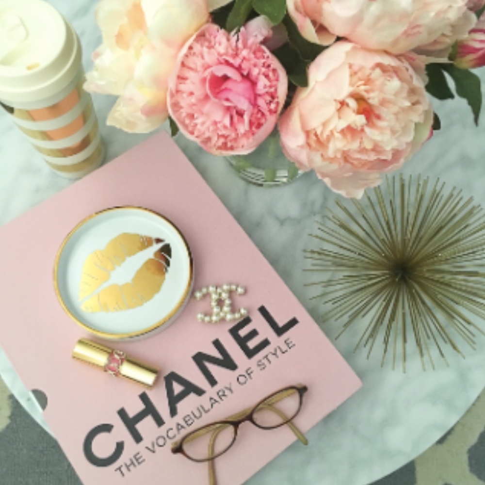 🆕 Chanel | The Vocabulary of Style Hardcover Book